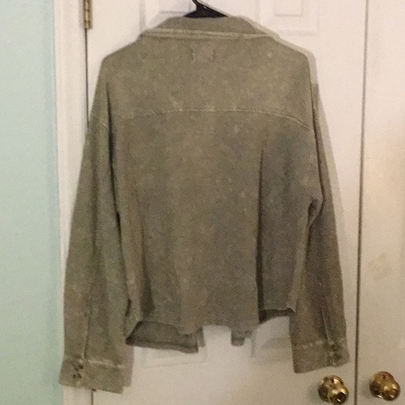 Soft Cropped Jacket - Picture 4 of 4